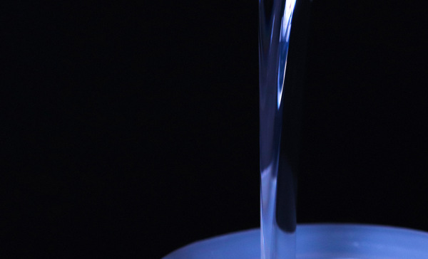 Élastomère de silicone liquide spécialement conçu pour les textiles techniques de bandes transporteuses.